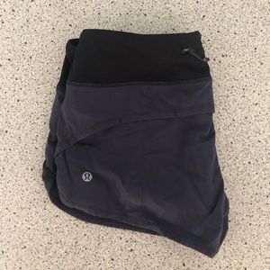 Lulu Lemon Size 4 Dark Blue Shorts